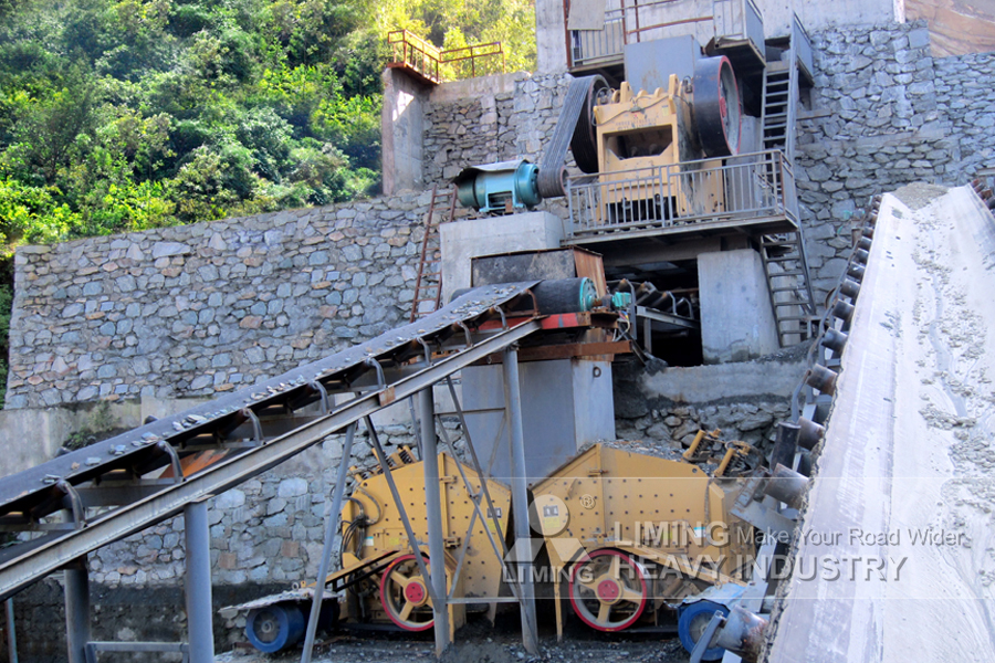 advantage of conveyor belts in construction plants